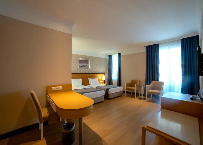 Porto Bello Hotel Resort & Spa